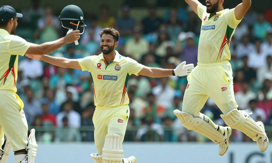 স্মার্ট কন্ট্র্যাক্টের নতুন ইনিংস: এশিয়ার ক্রিকেট ট্রান্সফার বাজারে ব্লকচেইন আসলে কোথায় কাজ করছে