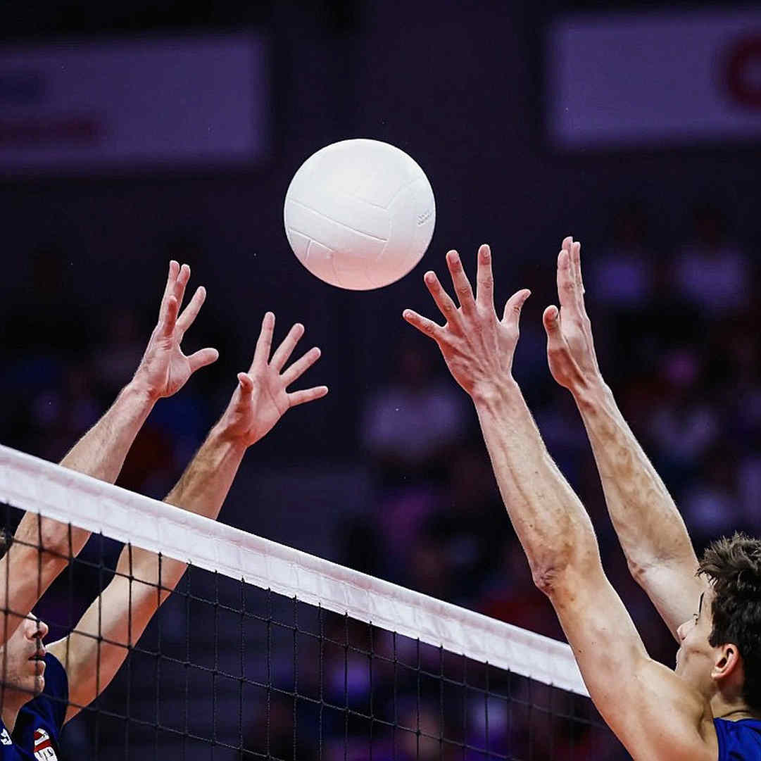 যে খাতা কেউ রাখেনি: বাংলাদেশের নারী ভলিবল আর নিয়োগ-বিজ্ঞপ্তির আসল ট্রান্সফার উইন্ডো
