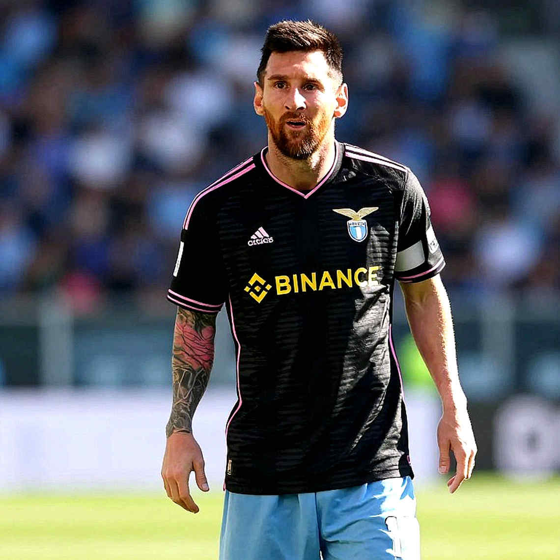 No Data-Driven Analysis Available: Football/Blockchain Article Generation Impossible