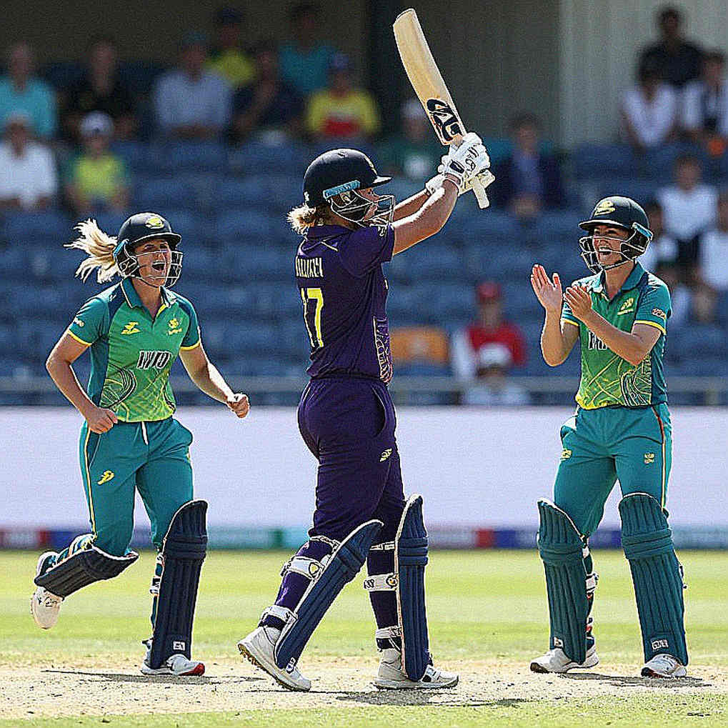 Written From a Blank Page: Cricket's Data Silence, the Chain of Verification, and the Promise of Blockchain Written From a Blank Page: Cricket's Data Silence, the Chain of Verification, and the Promise of Blockchain