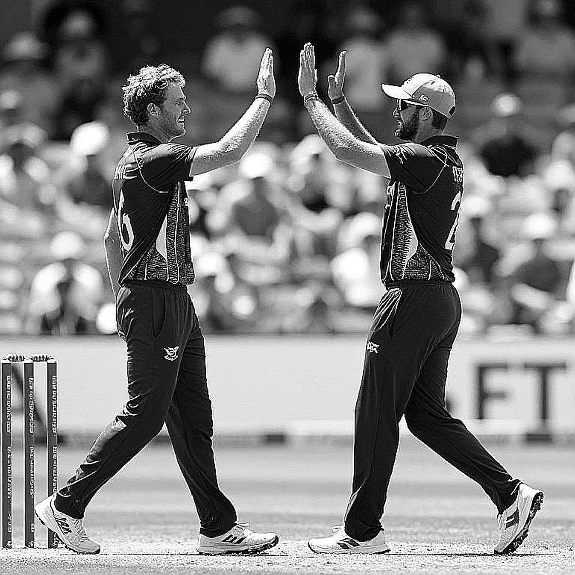 Four Wickets for Twelve Runs on a Perth Evening: Bartlett's Spell, Peirson's Quiet Century, and the Hidden Condition Behind Queensland's Control Four Wickets for Twelve Runs on a Perth Evening: Bartlett's Spell, Peirson's Quiet Century, and the Hidden Condition Behind Queensland's Control