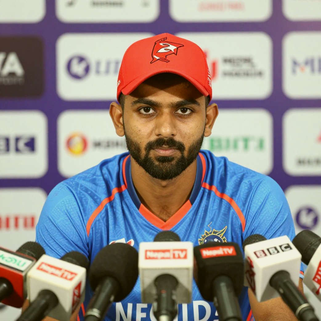 গুয়াহাটির বৈঠক, রায়পুরের শিশির: ভারতের নারী ক্রিকেটে 'আপাতত' শব্দটির ভার